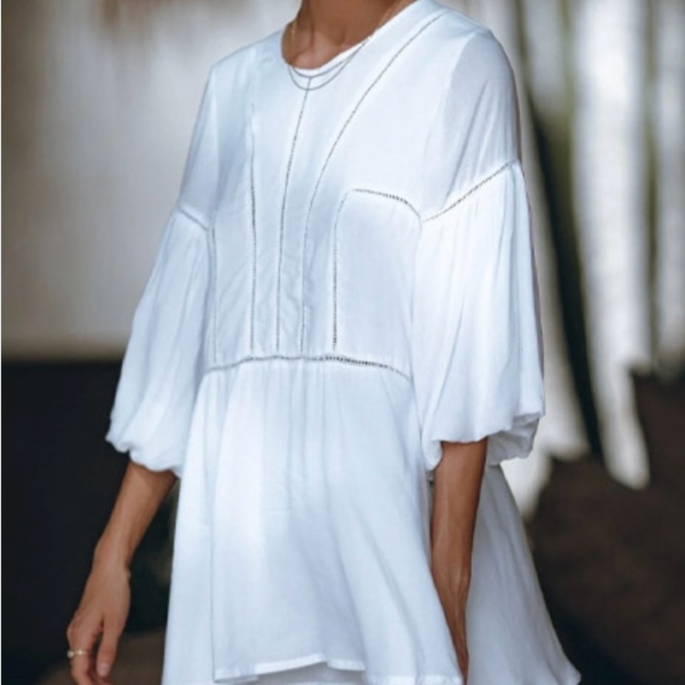 Pampelone Celine White Rayon Dress. Size S